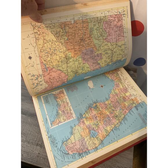 1954 Hammond's Standard World Atlas - Picture 10 of 15